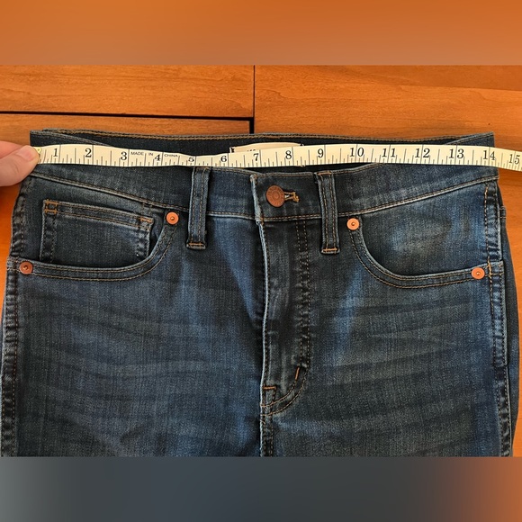 Madewell 10" High-Rise Skinny Jeans in Danny Wash: TENCEL Denim. Size 27. - Picture 8 of 11